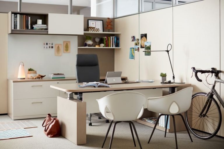 HAWORTH Masters Series Desking SYSTEMCENTER