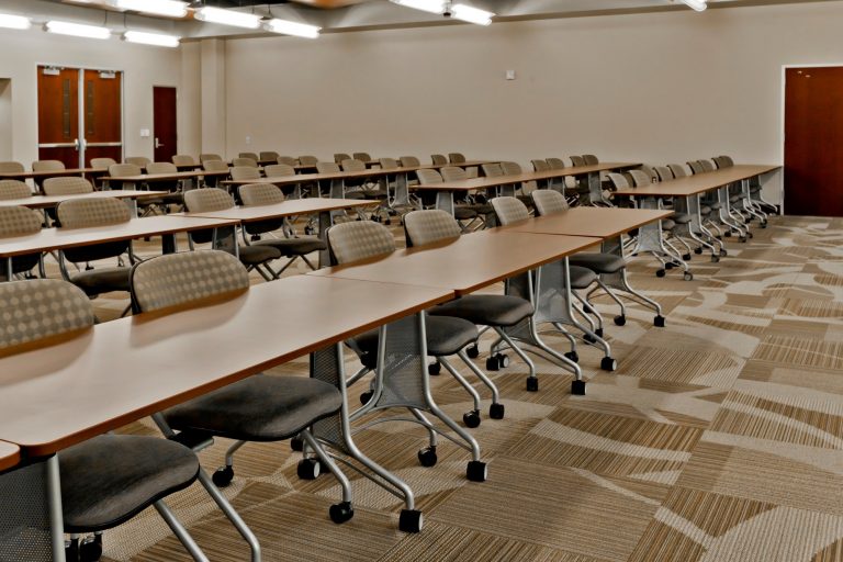 SYSTEMCENTER Shcool training room furniture