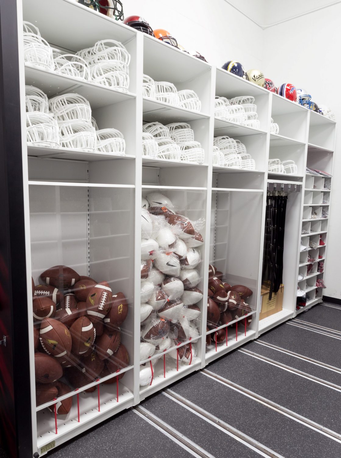 SYSTEMCENTER - Athletic storage cabinets and shelving