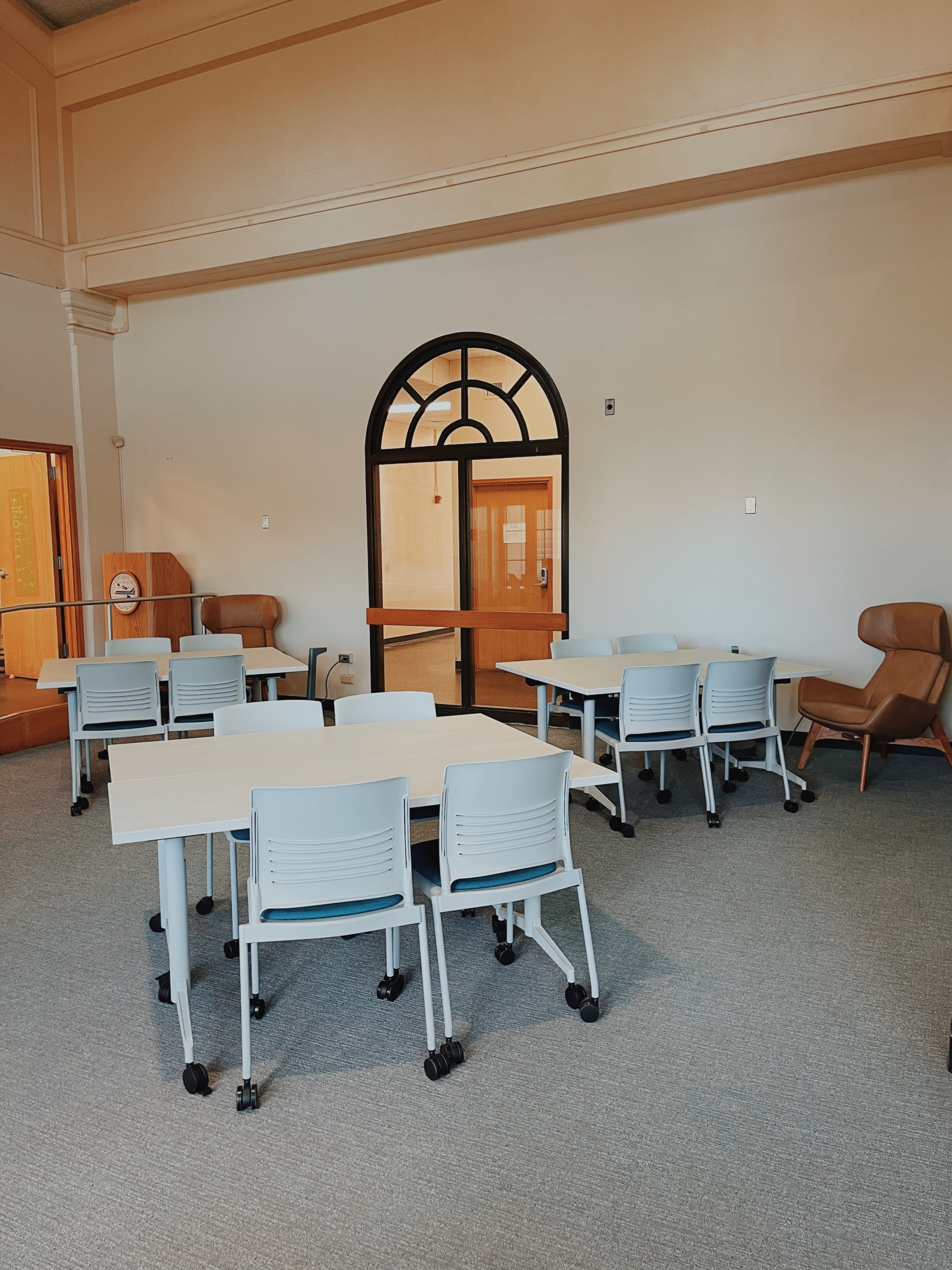 Classroom Furniture/Collaborative Space